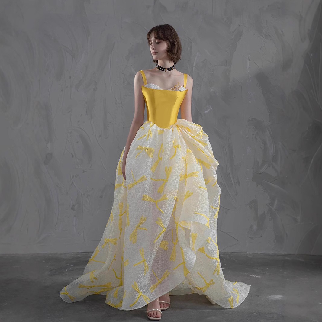 Elegant Yellow Satin Top Pagea - Embroidery Yellow Dress ulasan dan harga